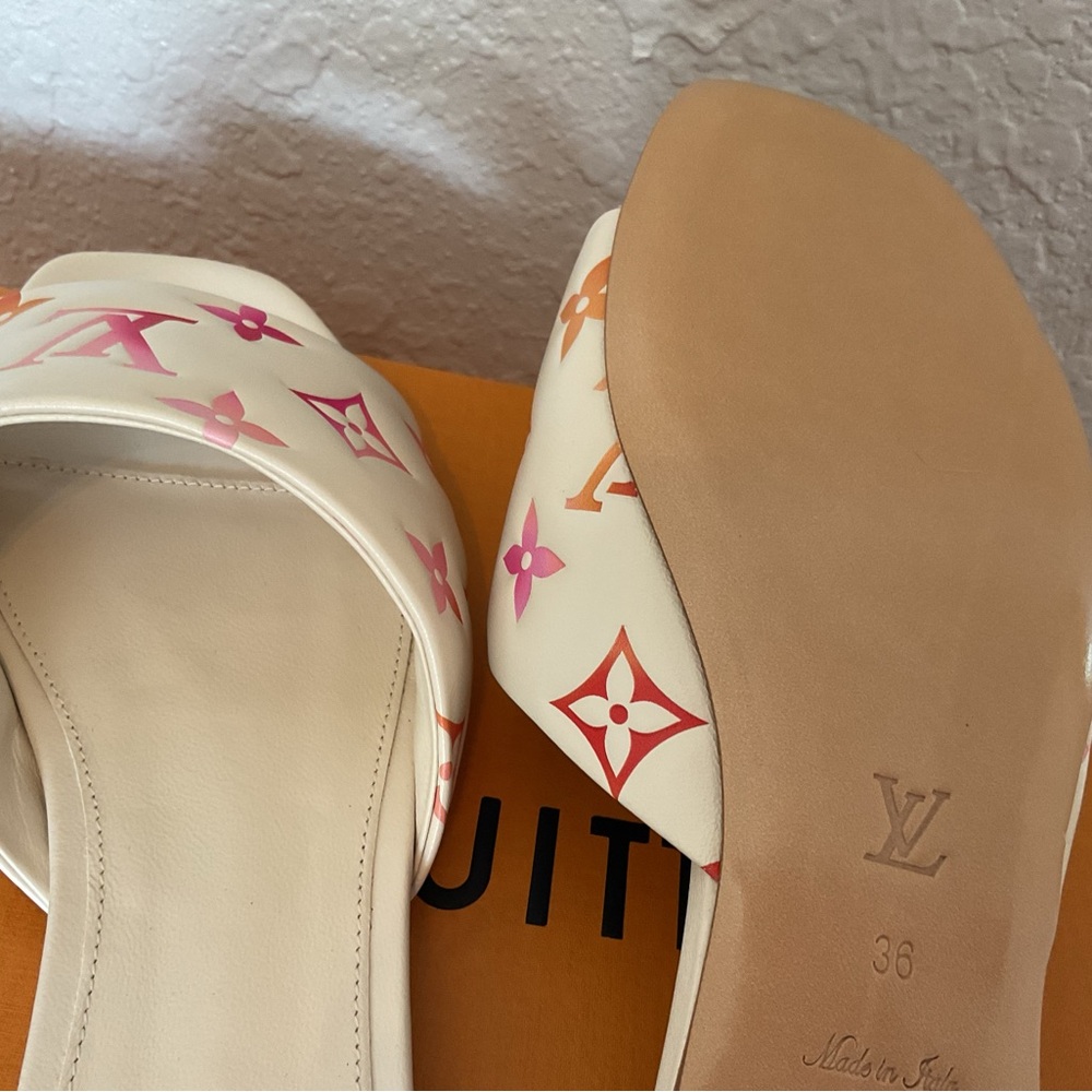 Louis Vuitton slides - Picture 6 of 8